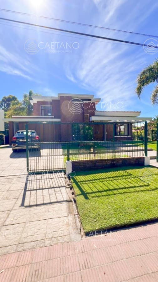 Imponente Casa en Venta en Playa Mansa, Punta del Este — foto 2