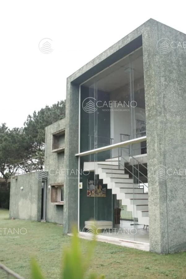 Excelente casa con pileta en Rincón del Indio — foto 2