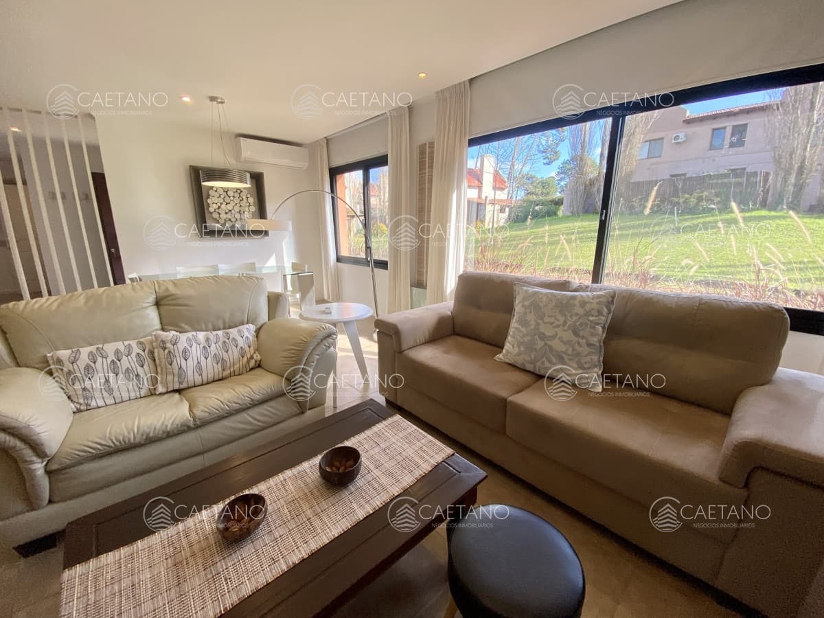 Venta casa 2 dormitorios pinares — foto 2