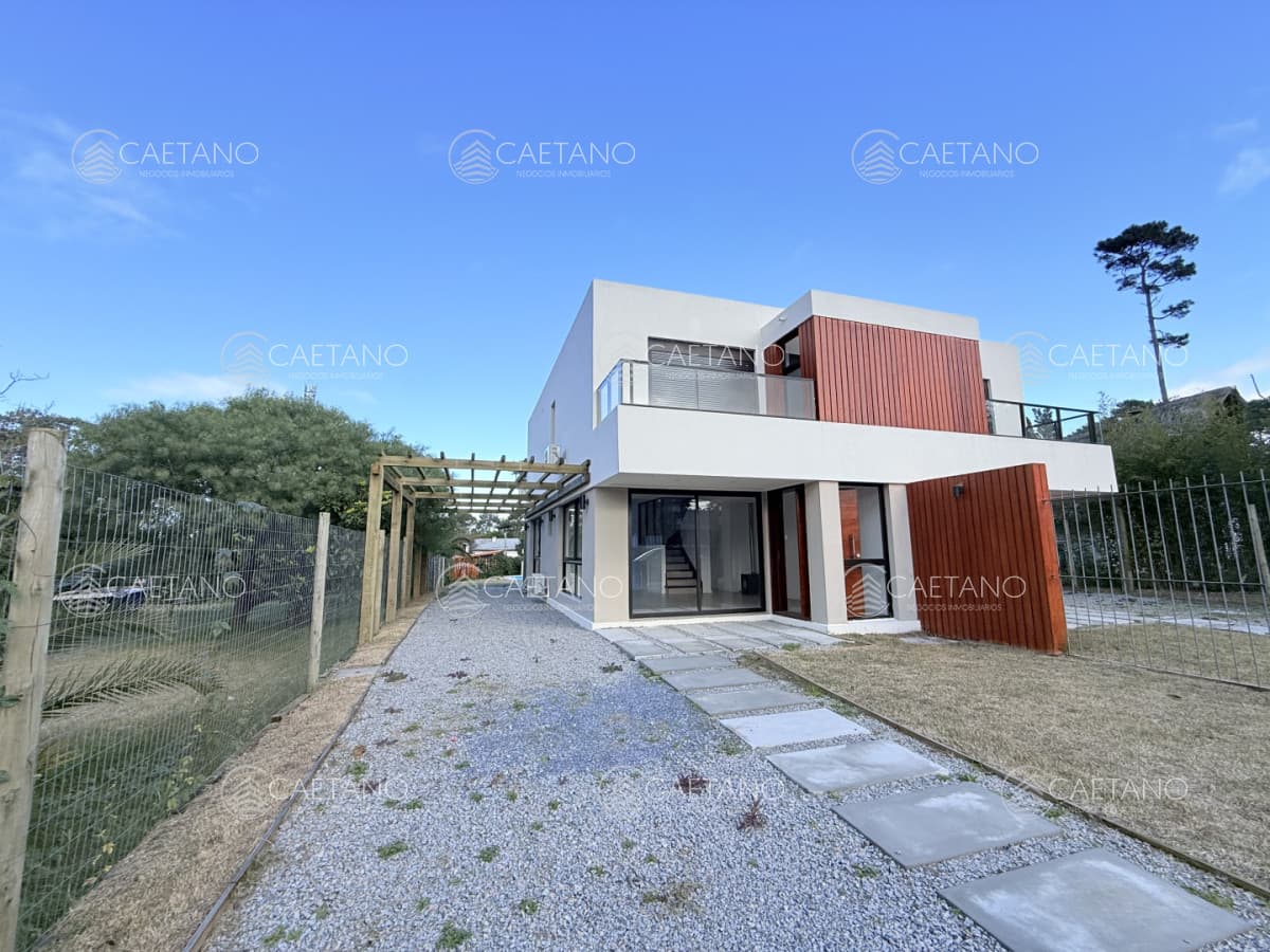 Venta casa PH 3 dormitorios - Pinares — foto 3