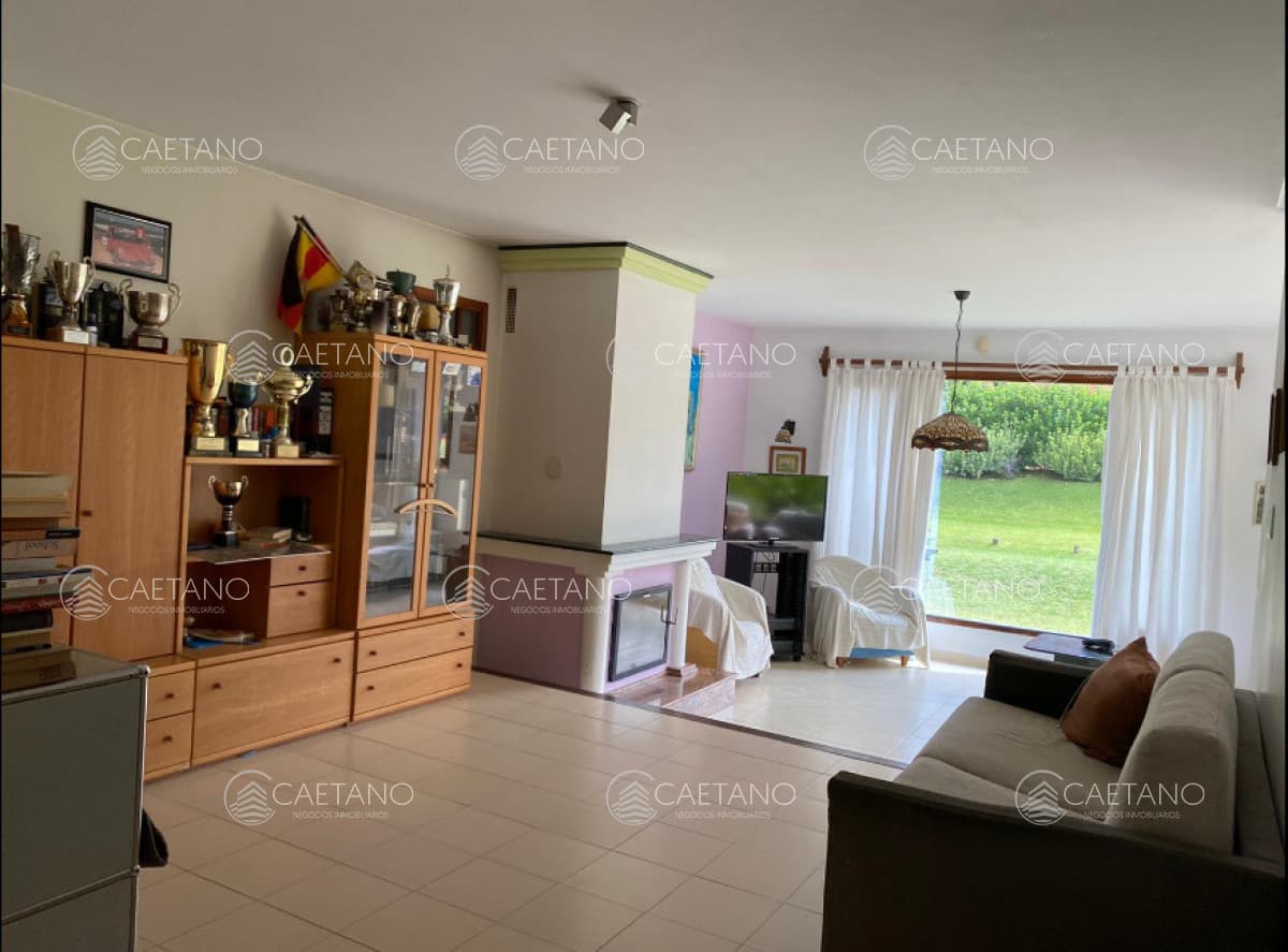 Venta casa a 100 metros del mar — foto 2
