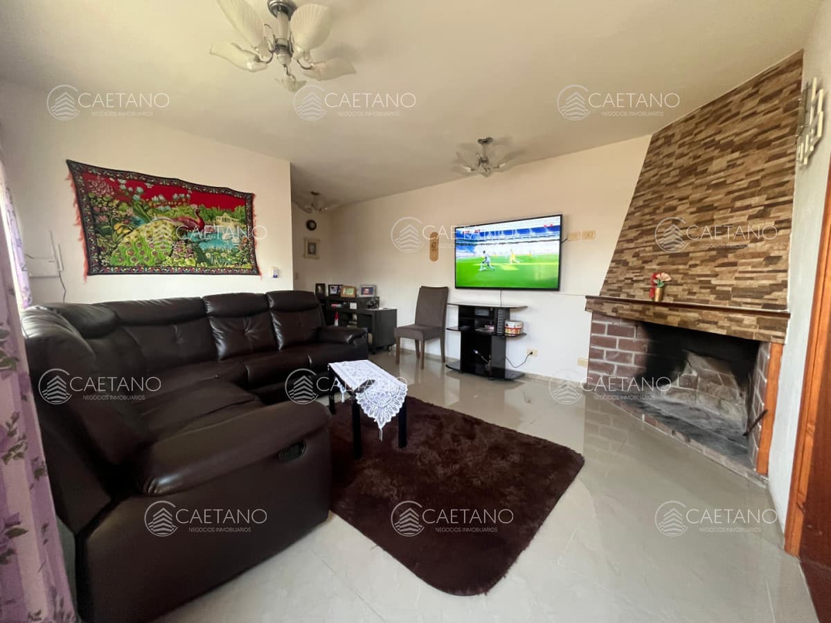 VENTA DE CASA 1 DORMITORIOS BARRIO SARANDI