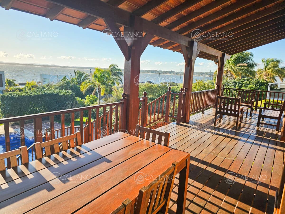 Venta casa Punta Ballena con espectacular vista al mar — foto 2