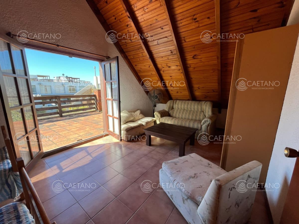 ALQUILER TEMPORAL DE CASA EN MANANTIALES — foto 2
