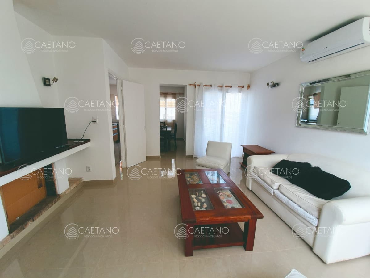 Casa a 100 metros de la playa mansa. — foto 3