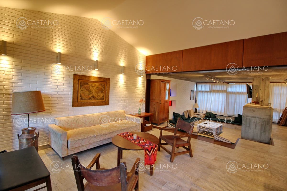 Se alquila casa reciclada de 3 dormitorios, a 2 cuadras de playa mansa, Punta del Este — foto 3