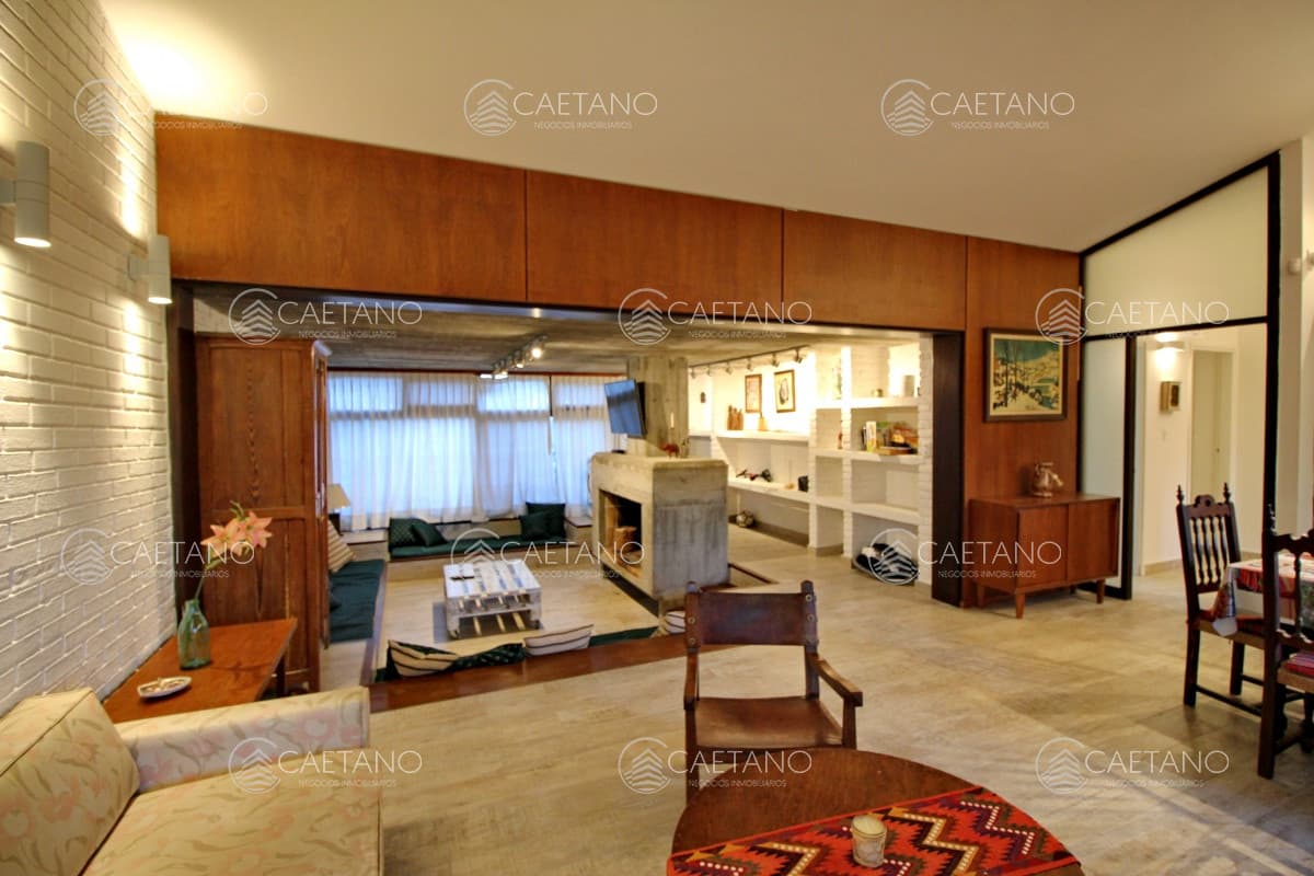 Se alquila casa reciclada de 3 dormitorios, a 2 cuadras de playa mansa, Punta del Este — foto 2