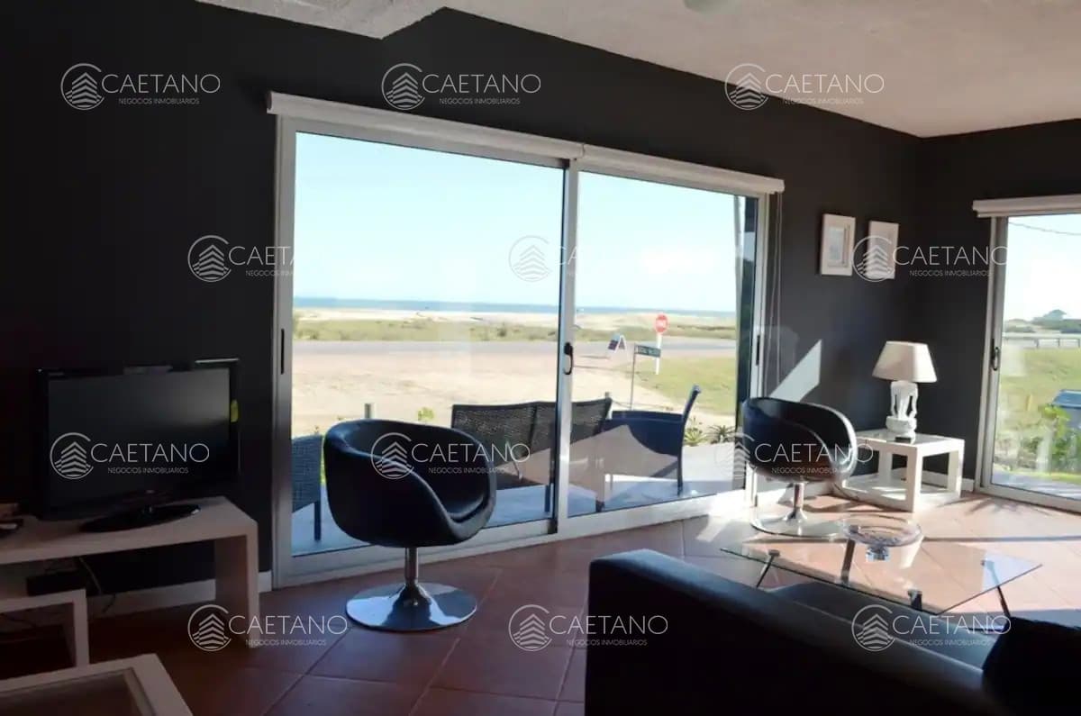 Alquiler temporal casa 3 dormitorios Balneario Buenos Aires, Manantiales. — foto 3