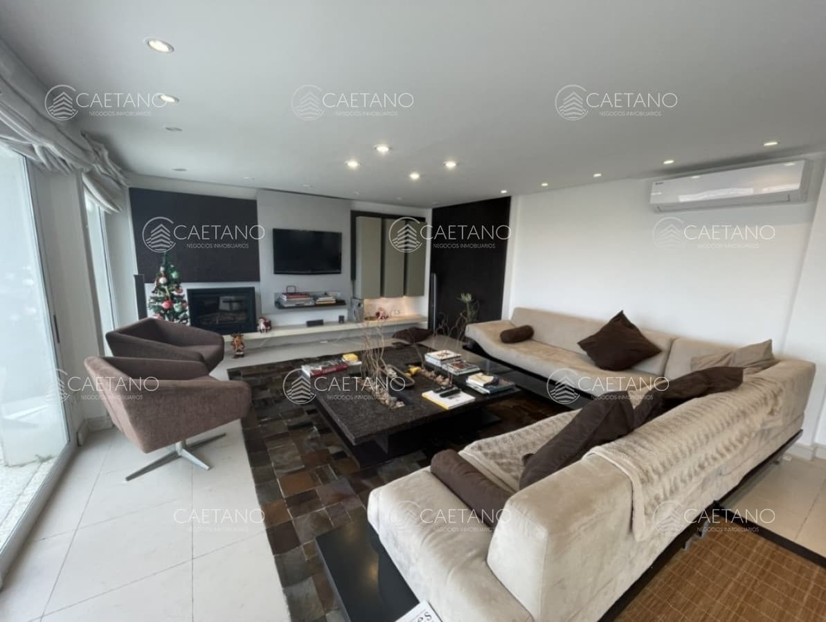 Venta casa 6 dormitorios. Peninsula, Punta del Este. — foto 3