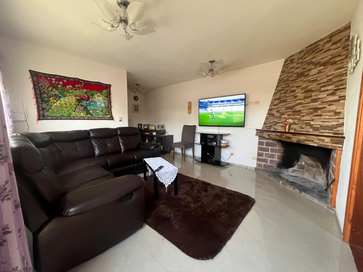 VENTA DE CASA 2 DORMITORIOS BARRIO SARANDI