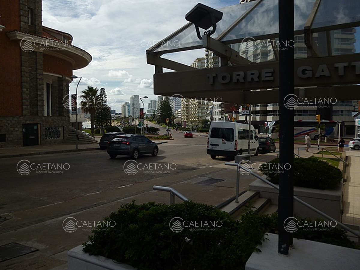 Local en venta en Punta del Este — foto 2