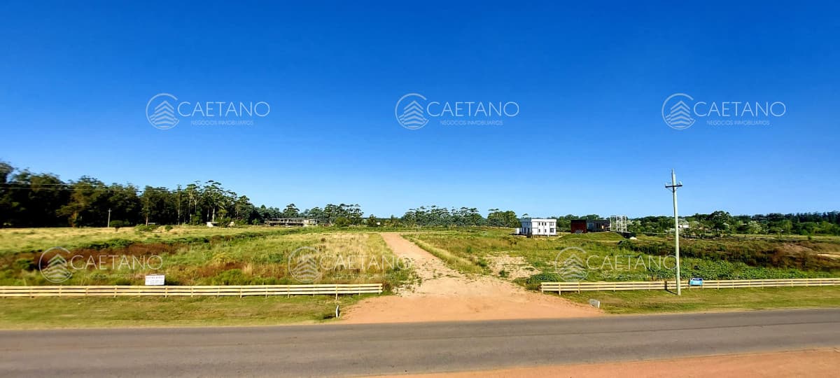 Venta terreno Camino Eguzquiza. La barra, El tesoro.