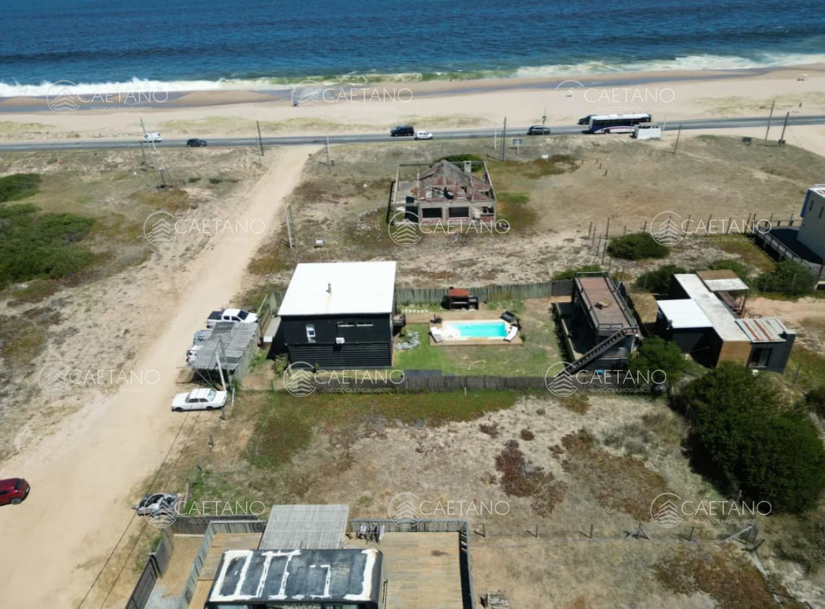 Venta de terreno en Santa Mónica — foto 3