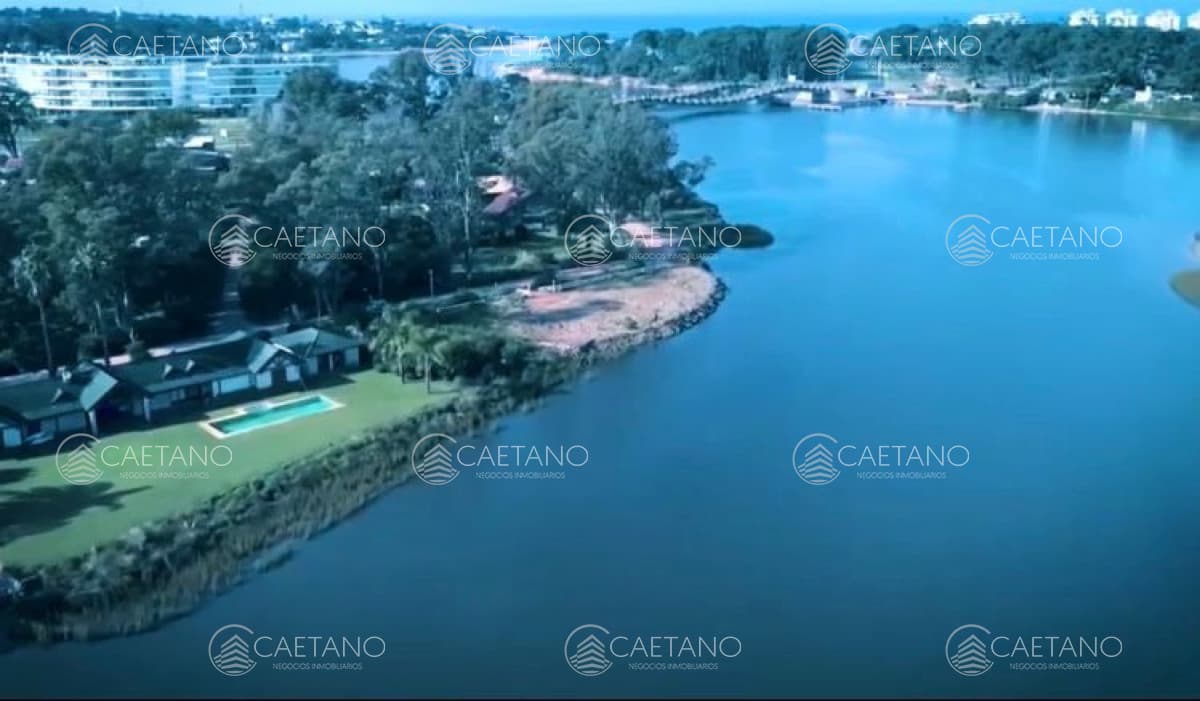 Venta excepcional Terreno Primera linea de la Barra — foto 2