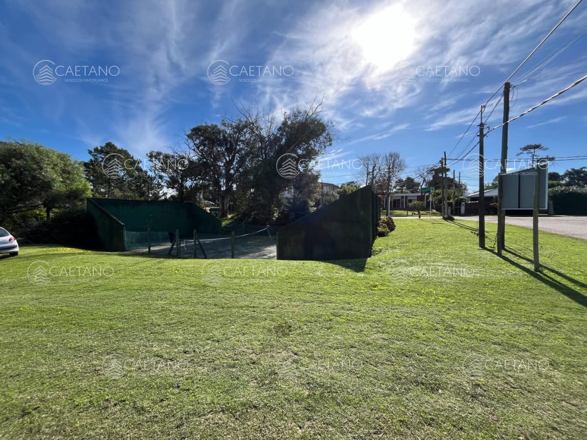 Venta Terreno en Pinares — foto 3