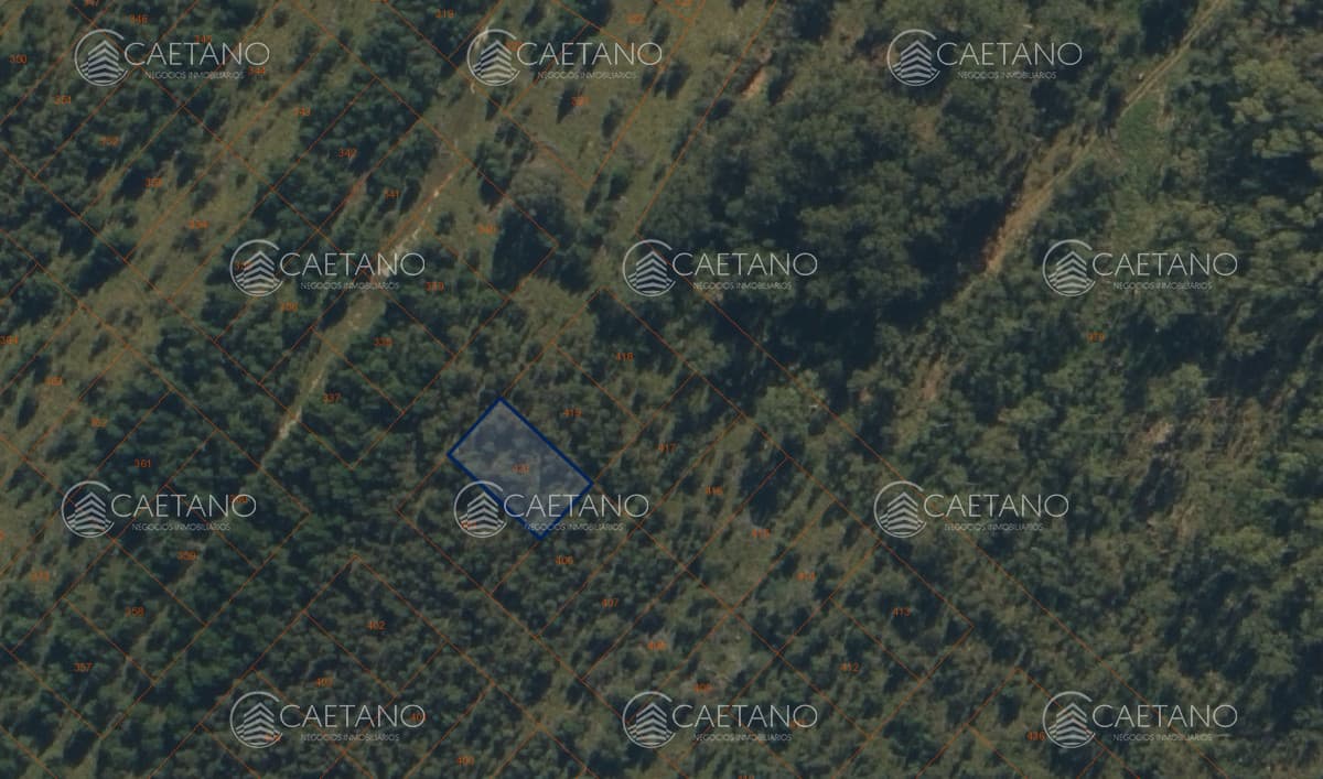 Venta de terreno en Eden Rock