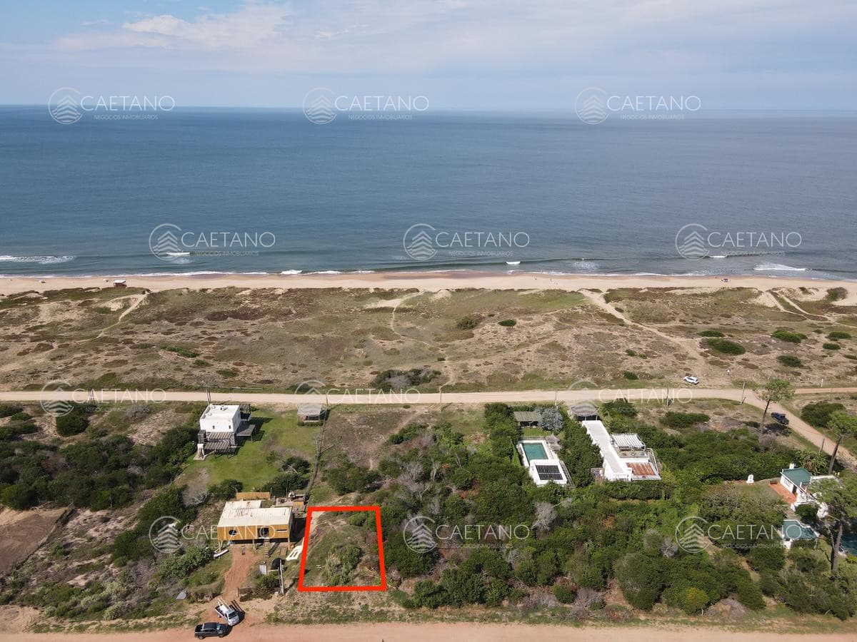 Venta terreno en Ocean Park