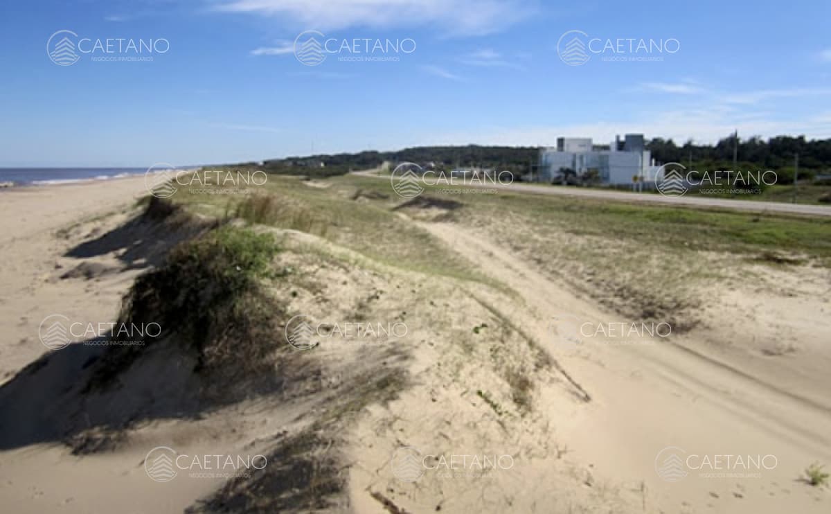 Terreno en venta - Santa Mónica