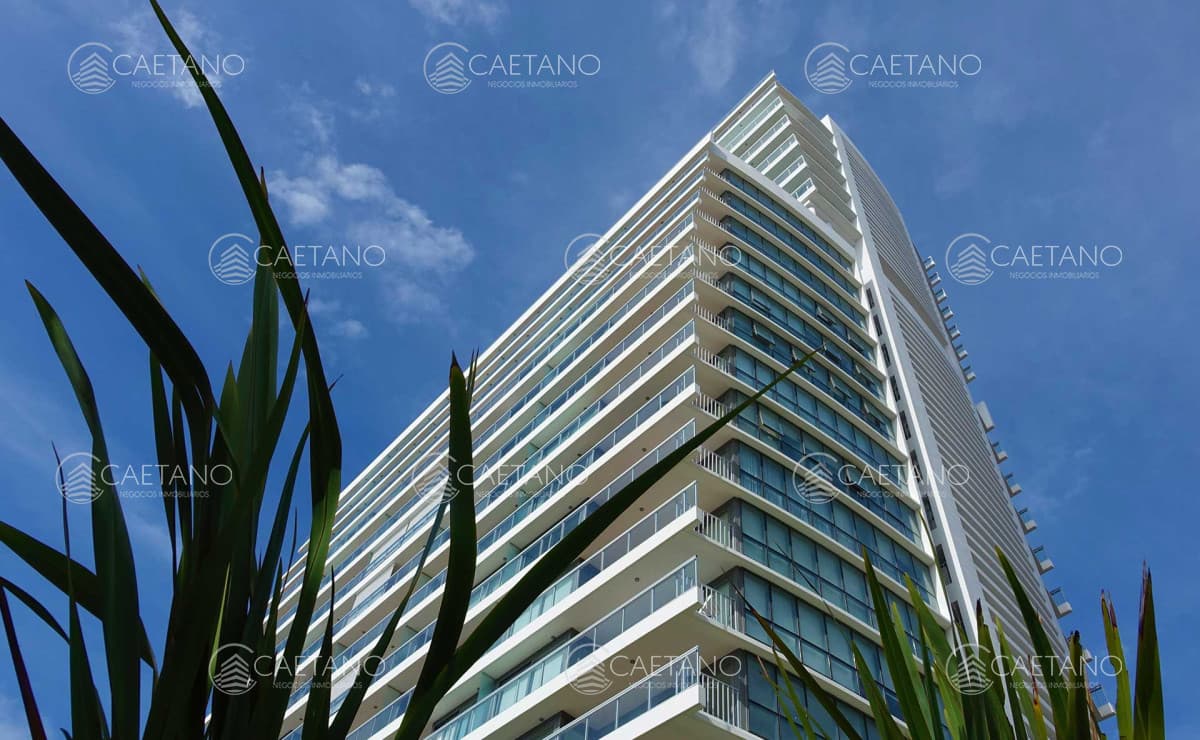 Venta apartamento en edificio ONIX — foto 2