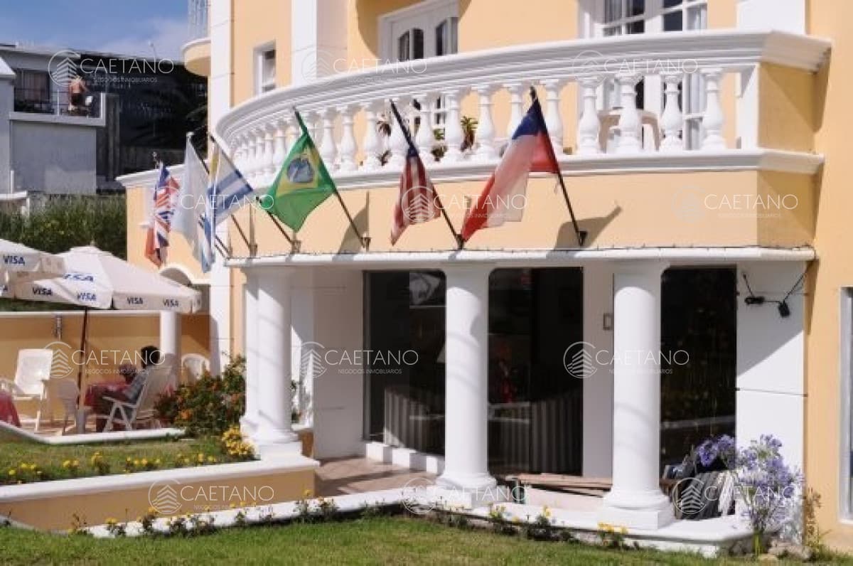 Venta de hotel en La Barra — foto 2