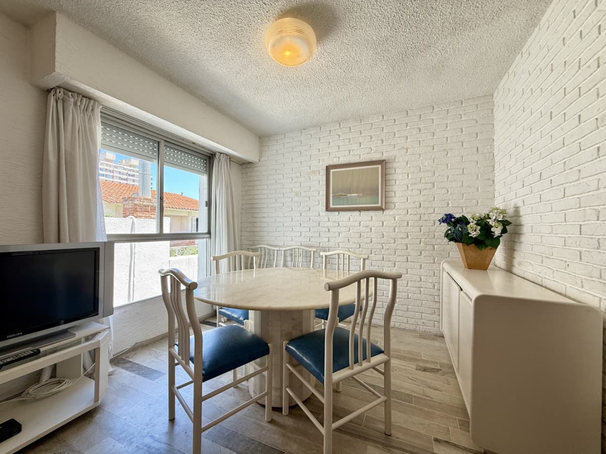 Apartamento en venta de 3 dormitorios en Punta del Este