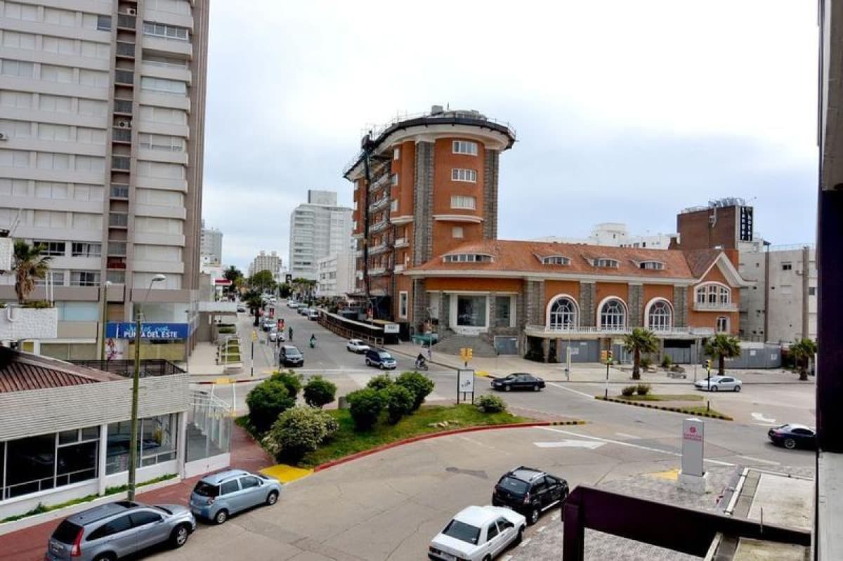 Apartamento frente al mar en alquiler anual