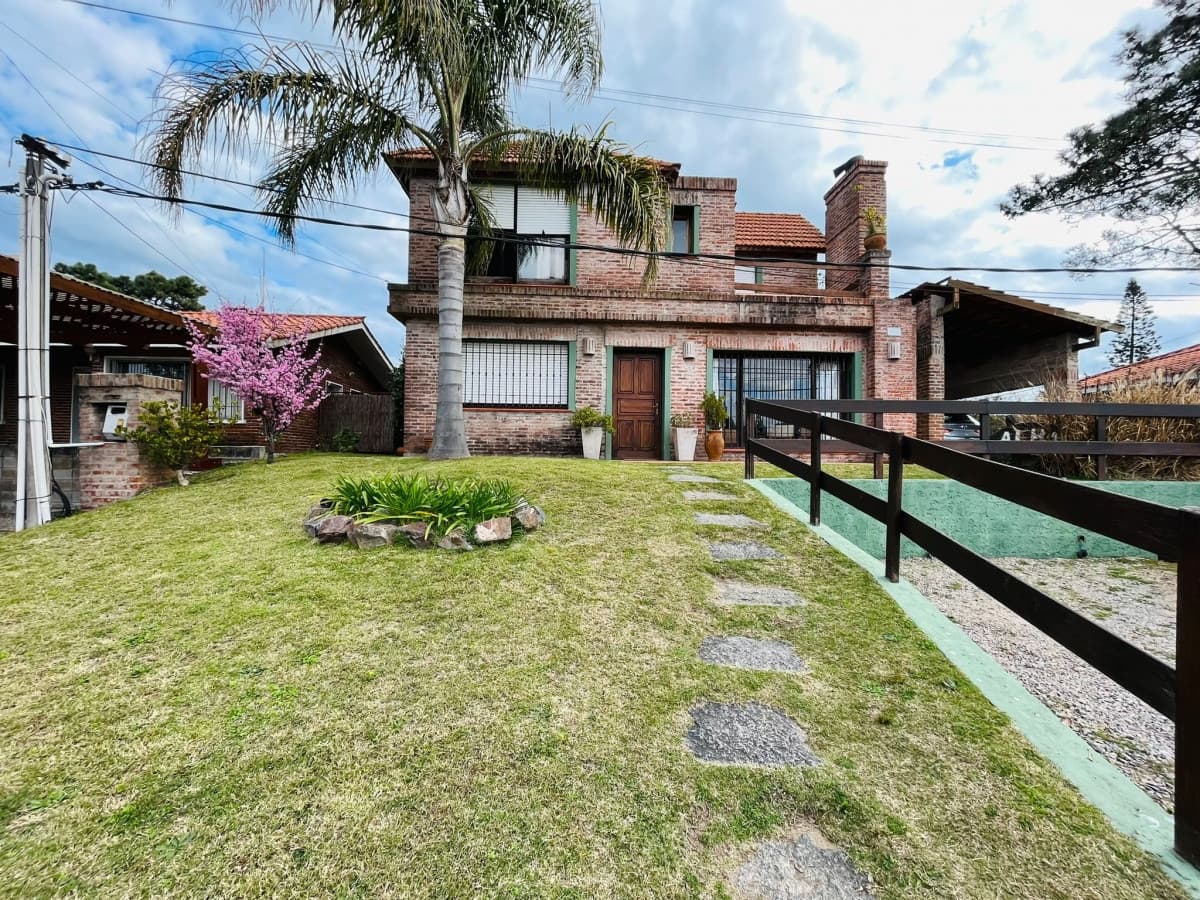 Hermosa casa a la venta de 5 dormitorios