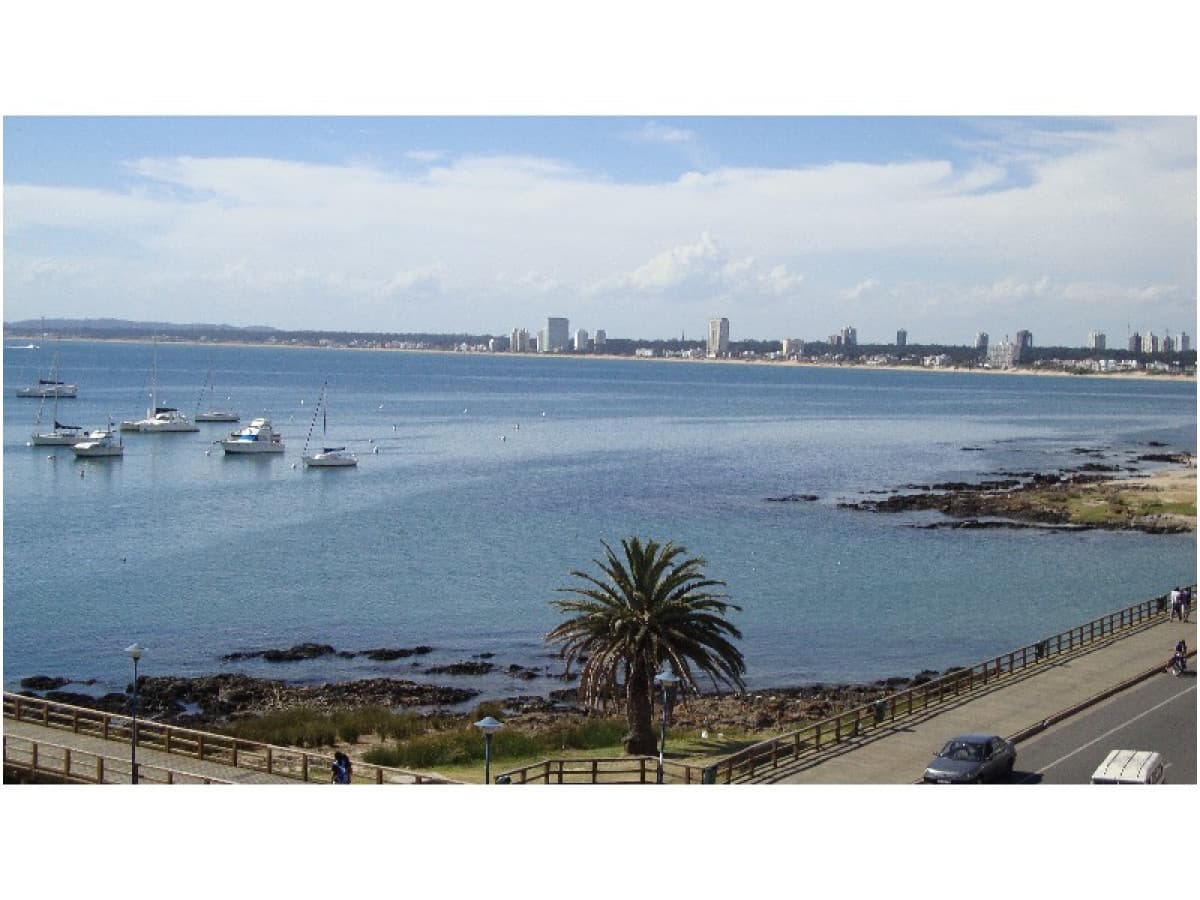 apartamento con vista al puerto