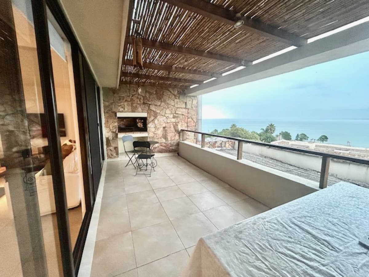 Apartamento en Venta y Aqluiler, Punta Ballena, Punta Ballena, 2 Dormitorios.