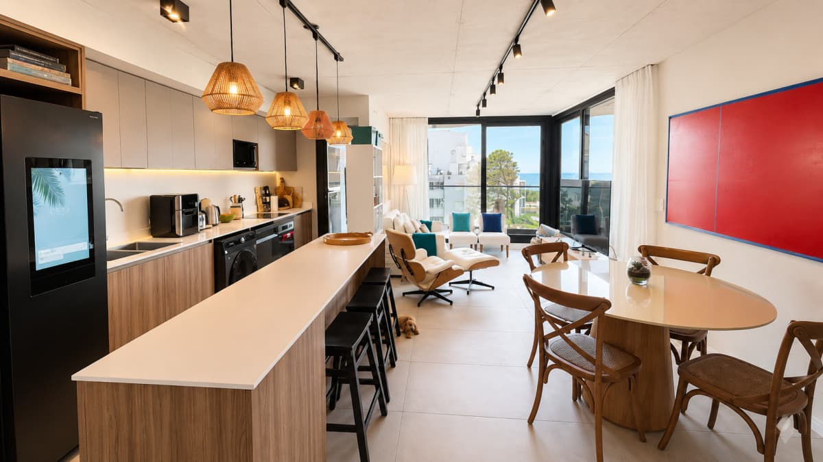 Apartamento 2 dormitorios en venta y alquiler, Playa Brava, Punta del Este