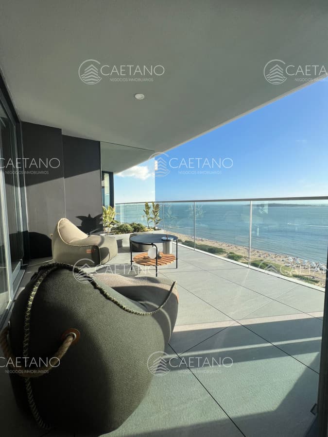 Espectacular departamento en venta de 3 dormitorios en suite en Torre Venetian