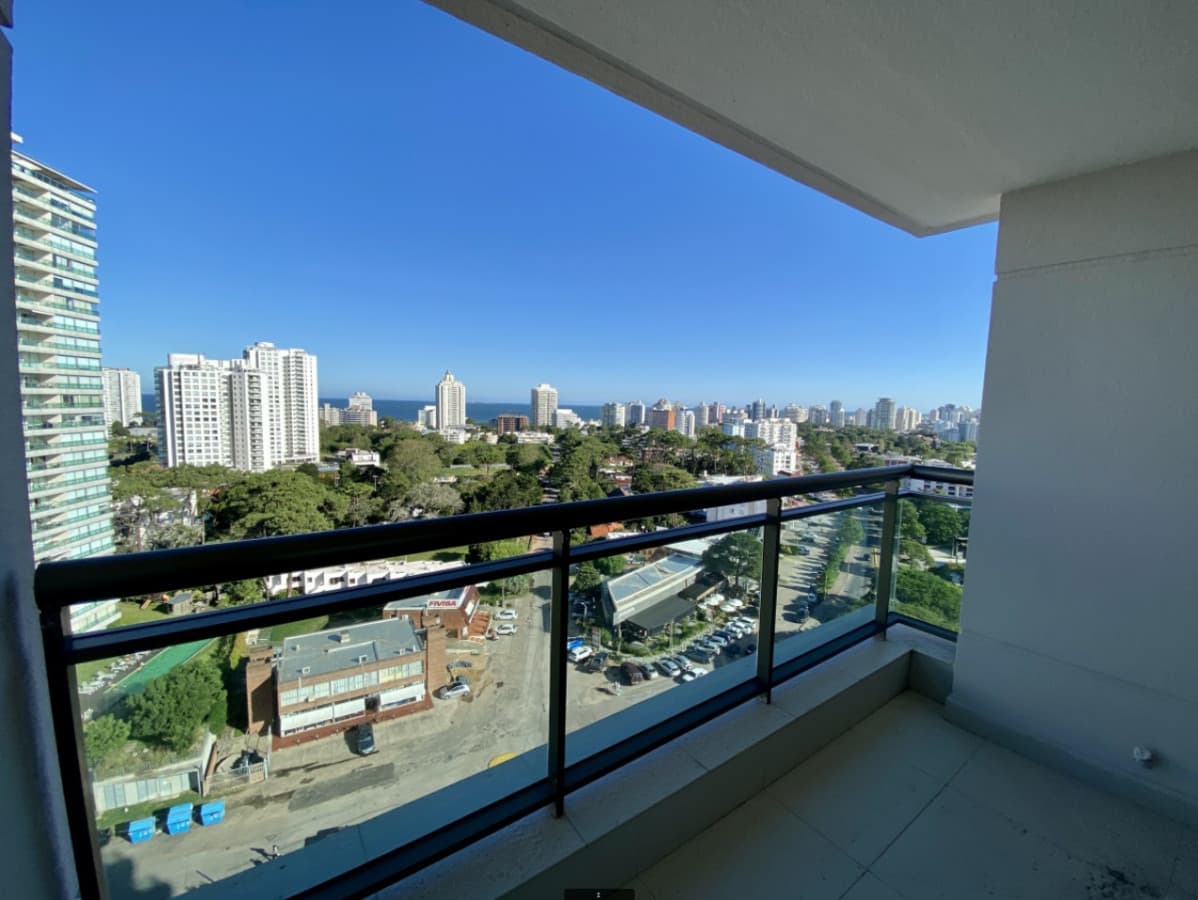 Moderno Apartamento de 2 dormitorios en Punta de Este, Roosevelt