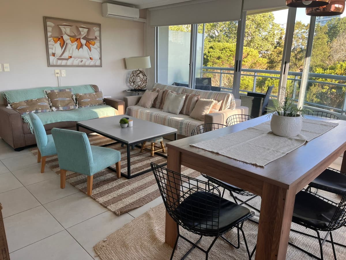 Venta apartamento 2 dormitorios. Roosevelt, Punta del Este