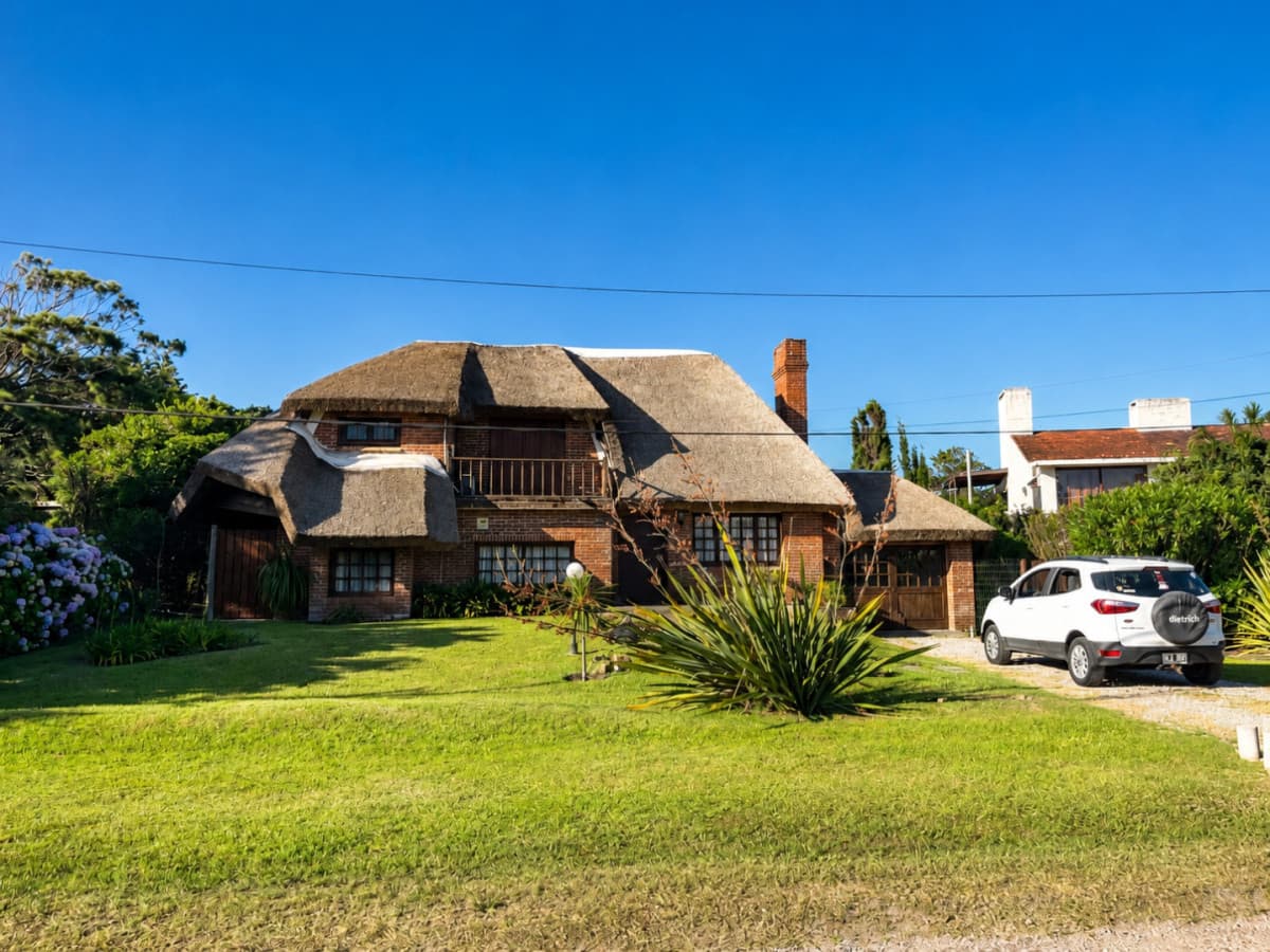 Venta casa 4 dormitorios. Pinares, Punta del Este