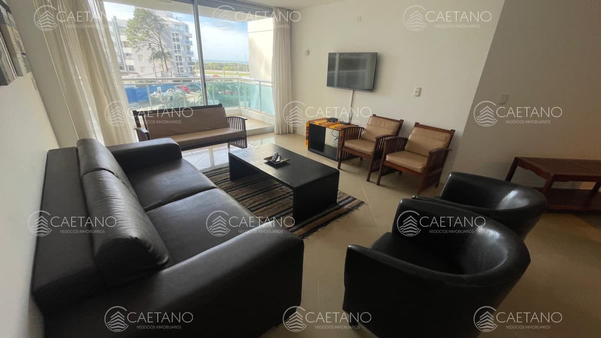 Apartamento en zona Brava