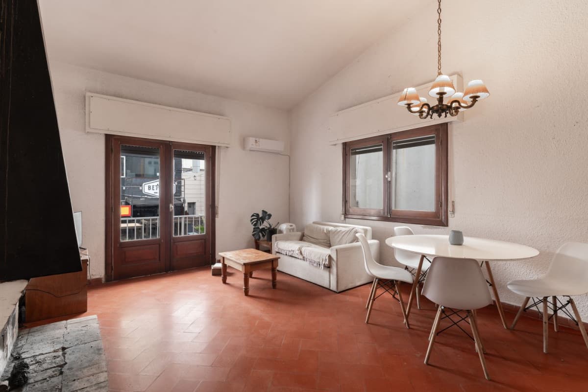 Apartamento en venta de 3 dormitorios y dependencia de servicio en Punta del Este