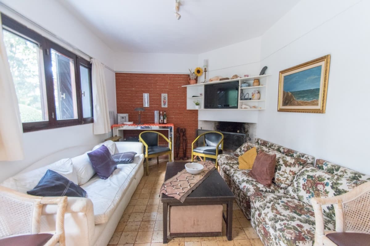 Duplex en Lugano. 2 dormitorios a metros del Shopping.