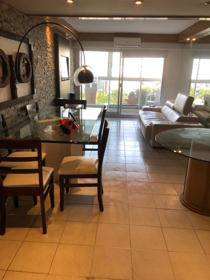 VENTA DE APARTAMENTO DE 1 DORMITORIO Y MEDIO EN AIDY GRILL PUNTA DEL ESTE