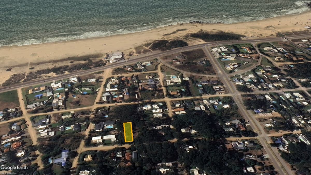 Terreno en venta en Montoya, La Barra de 600m2