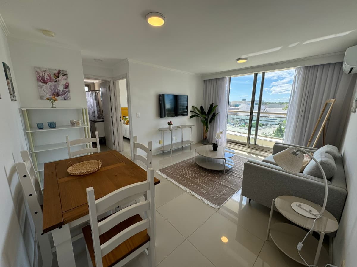 Apartamento en alquiler en Punta del Este