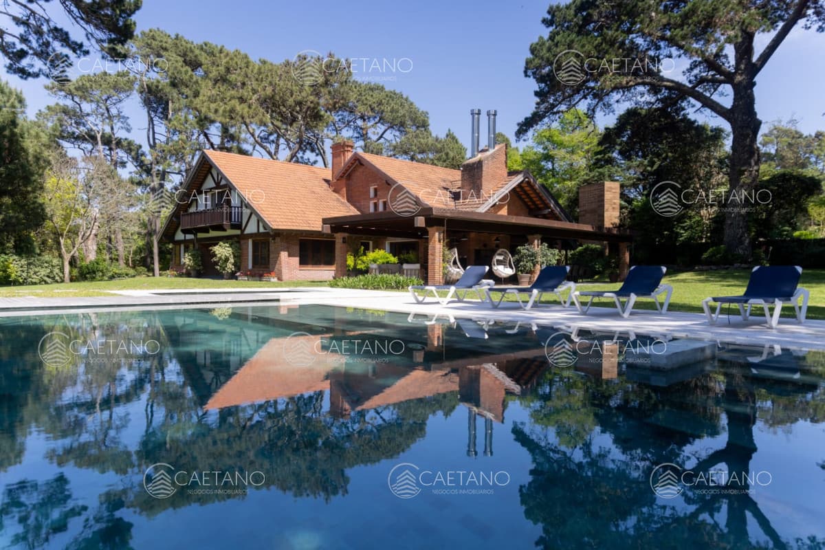 Venta de Mansion en el Golf de Punta del Este