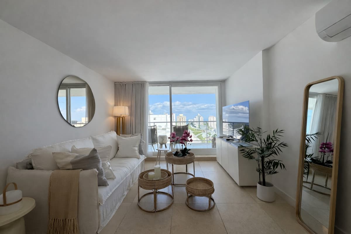 Apartamento en alquiler anual de 1dormitorio en Punta del Este