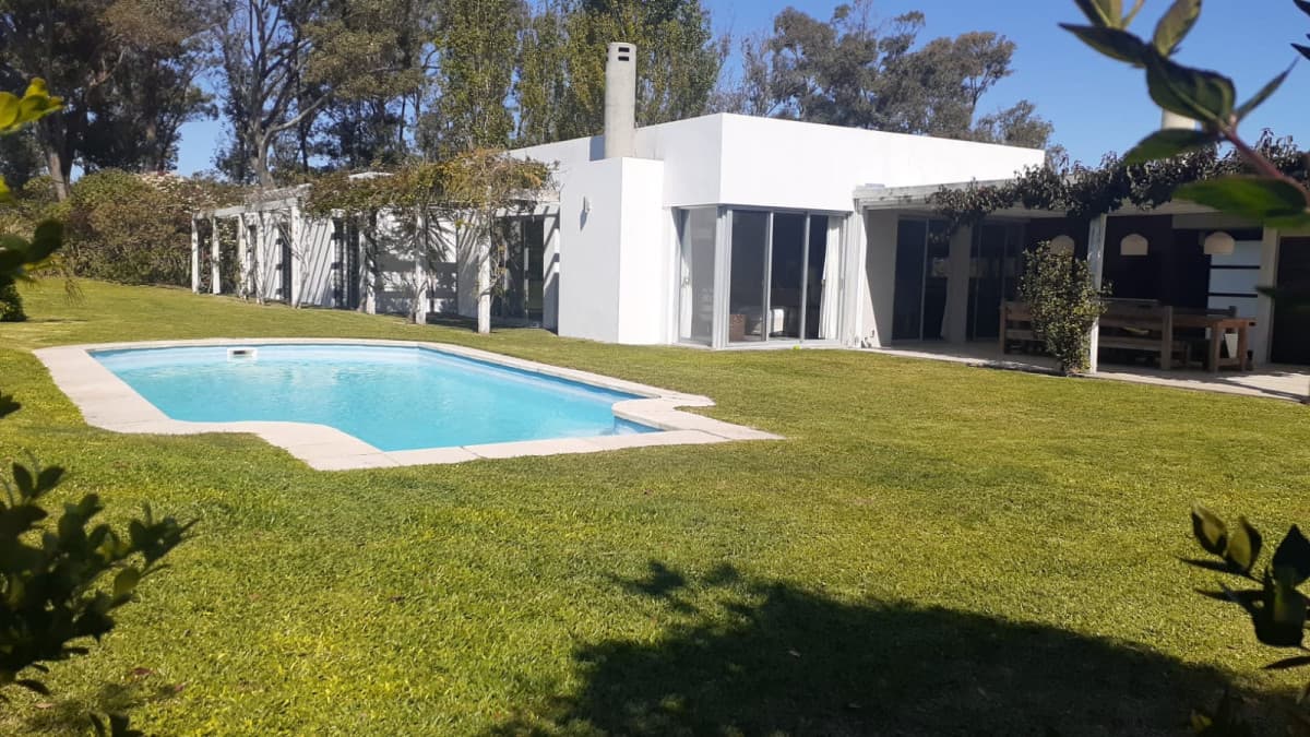 Casa Moderna en Montoya