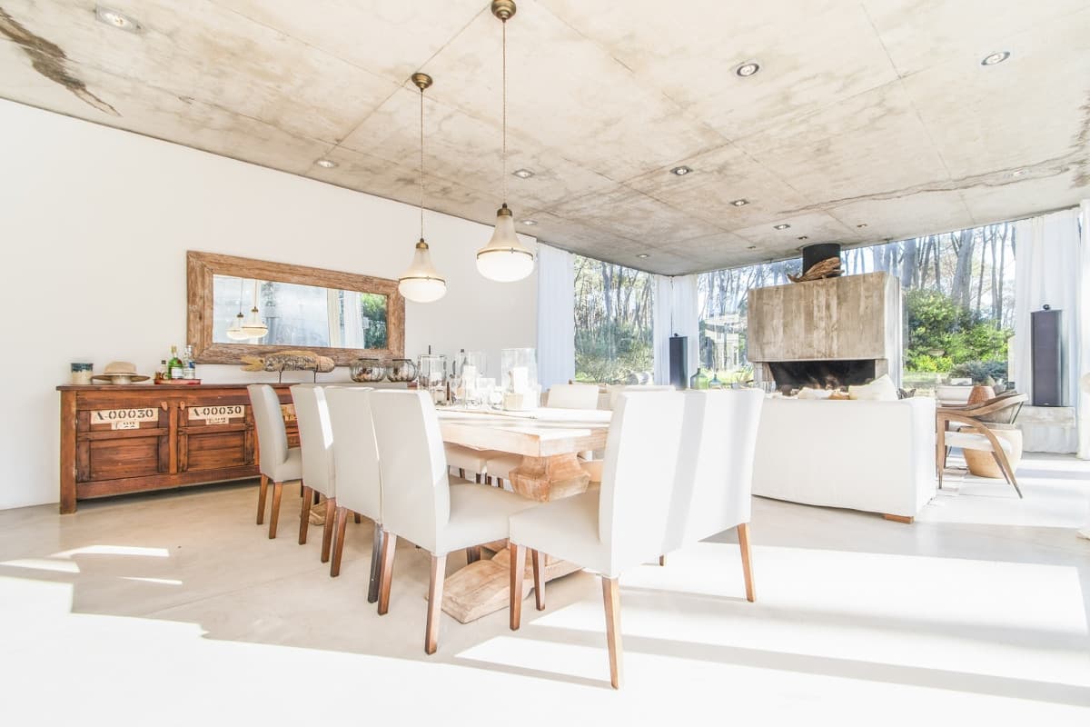 Excelente Casa en Venta en Laguna Blanca