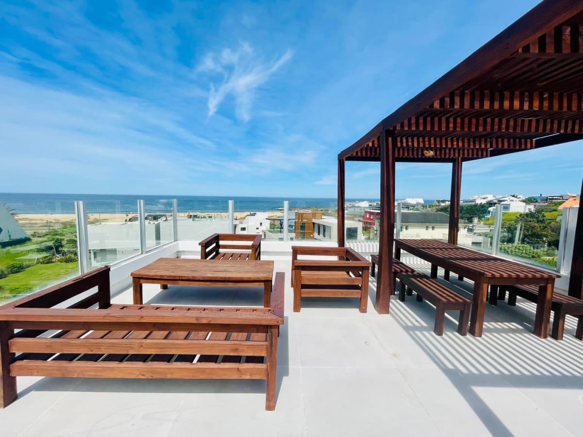 Casa en Venta y alquiler temporario en Montoya, Punta del Este.