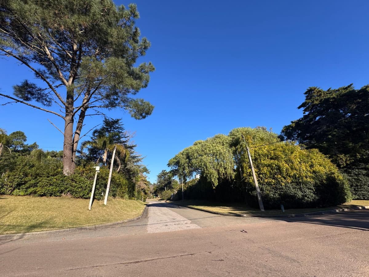 Terreno en Playa Brava Punta del Este
