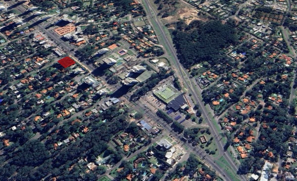 Terreno de gran metraje en venta en Roosevelt apto para Edificio, Punta del Este.