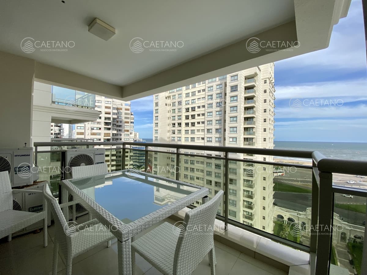 Venta apartamento 3 dormitorios playa brava Punta del Este