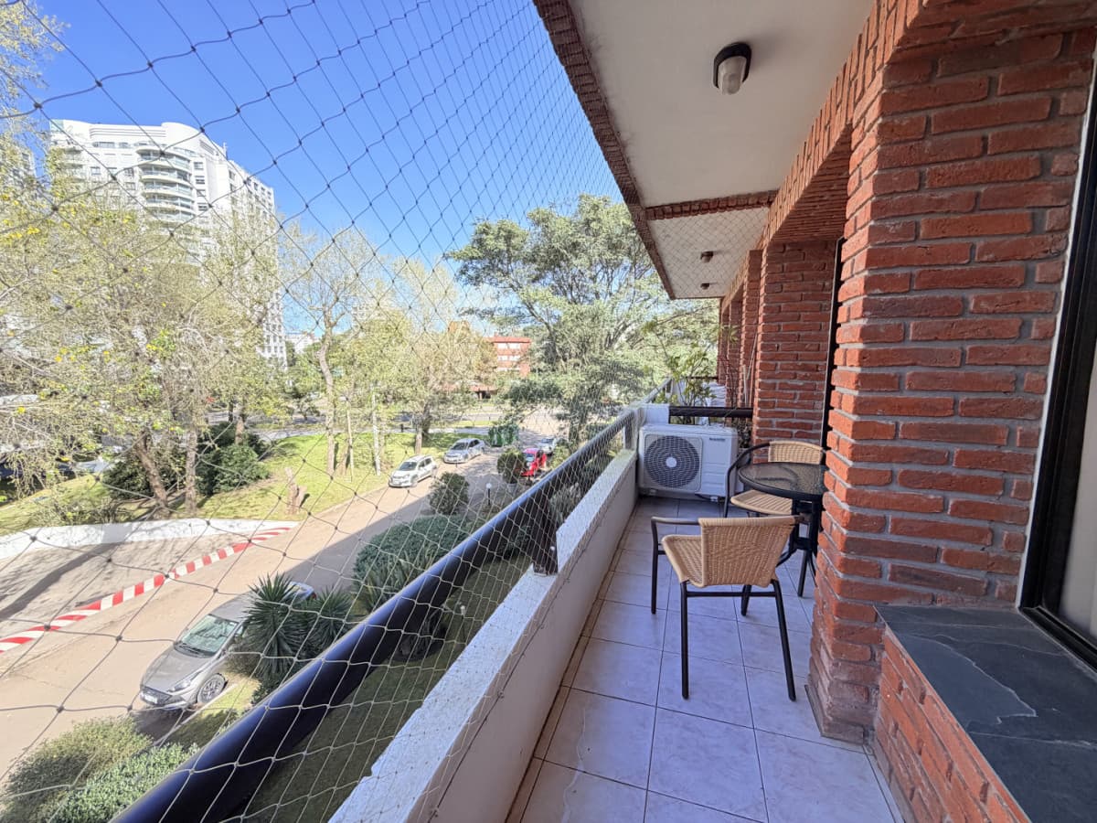 Venta apartamento 2 dormitorios, Roosevelt - Punta del Este