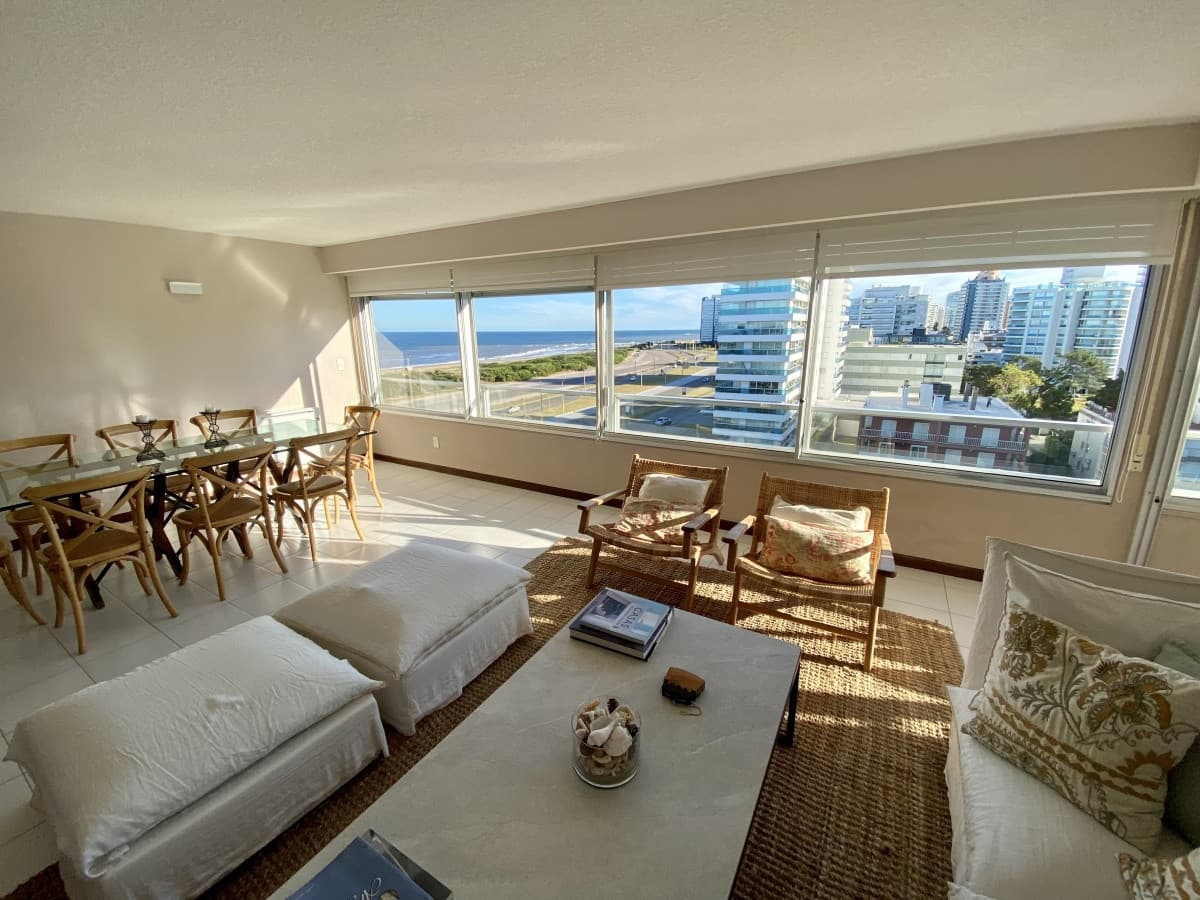 Venta apartamento 3 dormitorios Tiburón II Brava